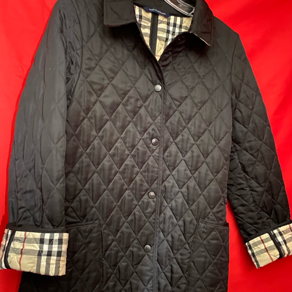 Authentic Women’s Burberry Light Weight Jacket